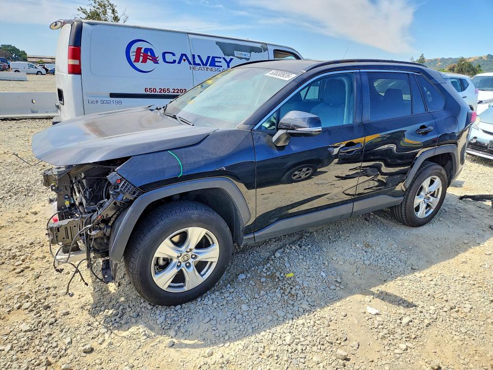 2021 Toyota Rav4 მანქანა იყიდება აუქციონზე, vin: 2T3P1RFV0MW179869, აუქციონის ნომერი: 53830926