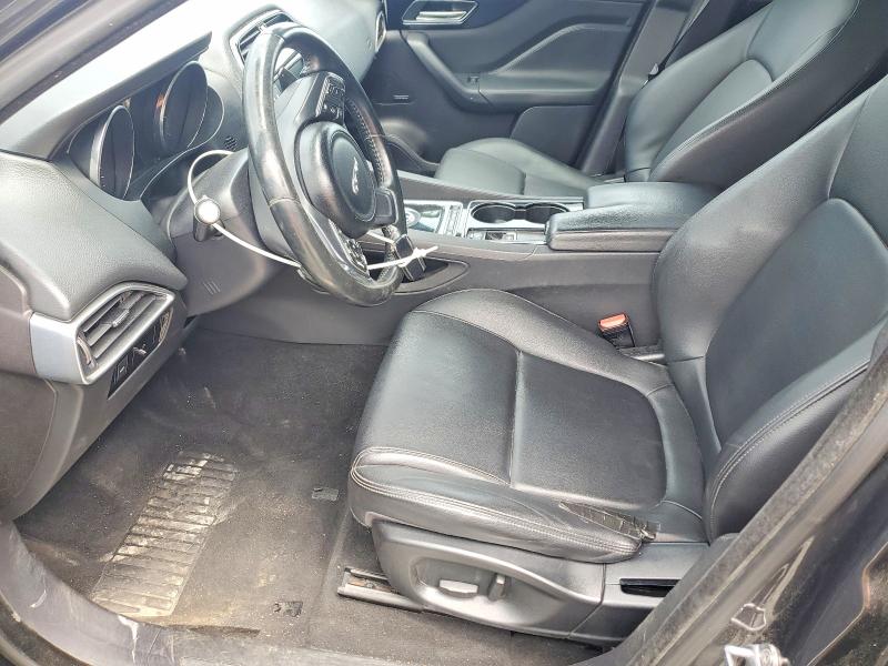 54620106 :رقم المزاد ، SADCJ2BV7HA050368 vin ، 2017 Jaguar F-pace مزاد بيع
