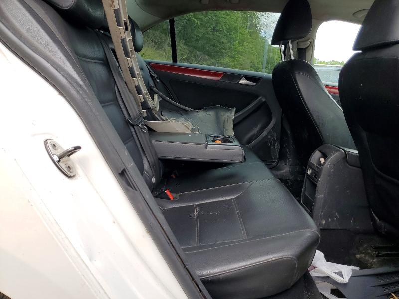 53250156 :رقم المزاد ، 3VWDP7AJ2DM214260 vin ، 2013 Volkswagen Jetta مزاد بيع