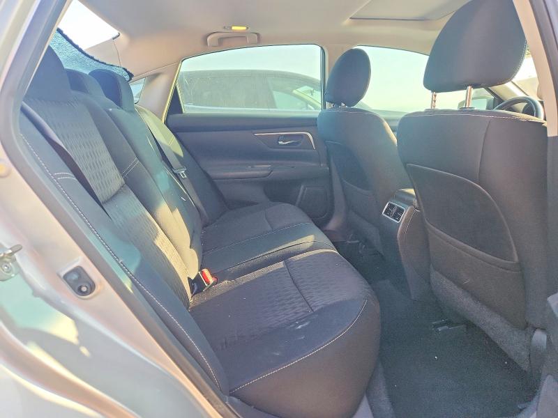 52532376 :رقم المزاد ، 1N4AL3AP1JC137947 vin ، 2018 Nissan Altima مزاد بيع