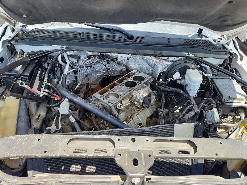 49393026 :رقم المزاد ، 1GKS2JKJ2FR221882 vin ، 2015 Gmc Yukon Xl مزاد بيع