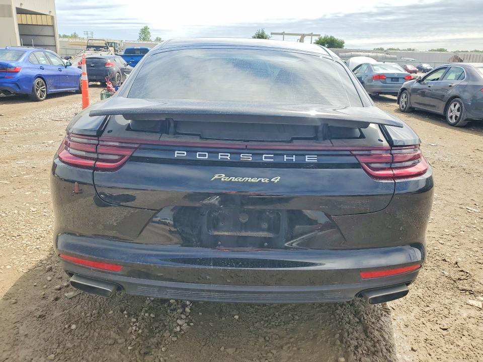 52625756 :رقم المزاد ، WP0AE2A79LL131010 vin ، 2020 Porsche Panamera مزاد بيع