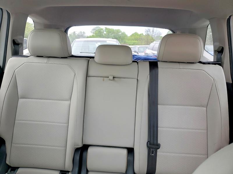 Продажа на аукционе авто 2019 Volkswagen Tiguan, vin: 3VV2B7AXXKM063762, номер лота: 53038356