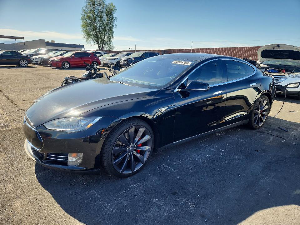 53538706 :رقم المزاد ، 5YJSA1H16EFP37530 vin ، 2014 Tesla Model S مزاد بيع
