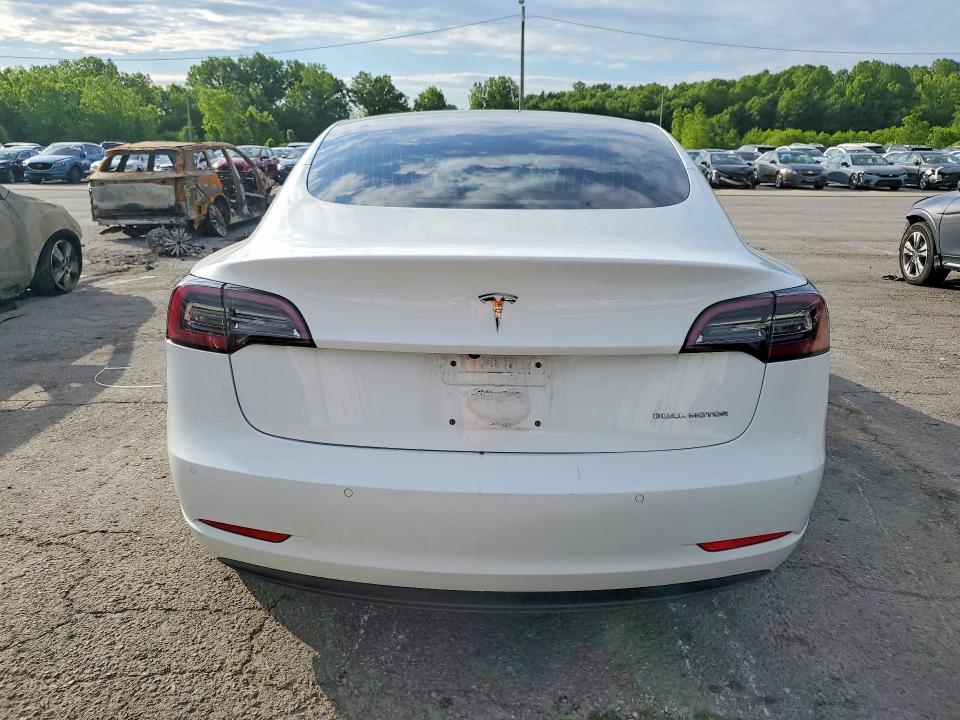 2018 Tesla Model 3 მანქანა იყიდება აუქციონზე, vin: 5YJ3E1EB7JF121951, აუქციონის ნომერი: 51957926