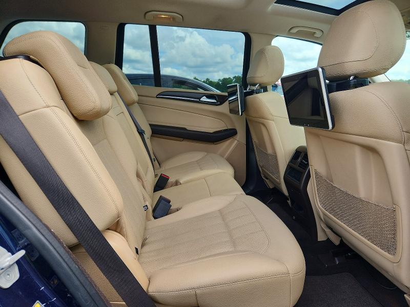 54852296 :رقم المزاد ، 4JGDF6EE7HA793239 vin ، 2017 Mercedes-benz Gls مزاد بيع