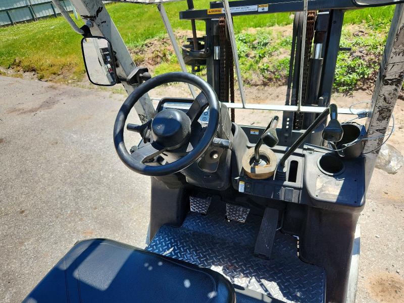 2017 Unicariers Forklift მანქანა იყიდება აუქციონზე, vin: CP1F29W23966, აუქციონის ნომერი: 52901406
