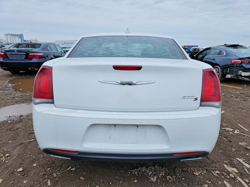 Aukcja sprzedaży 2015 Chrysler 300, vin: 2C3CCABG9FH932095, numer aukcji: 52615826