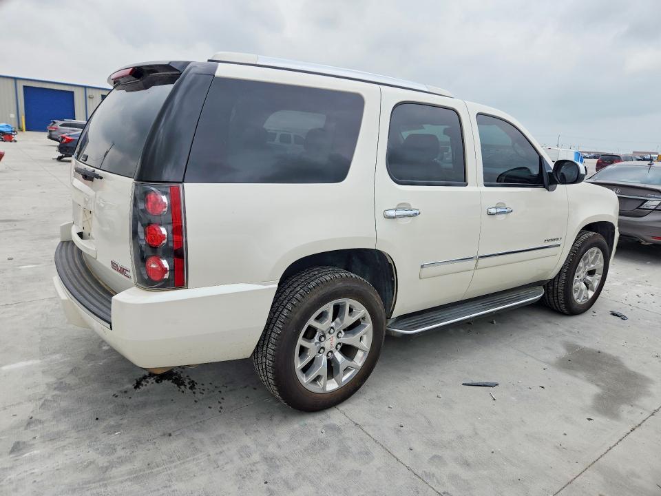 54050246 :رقم المزاد ، 1GKUKEEF6AR182147 vin ، 2010 Gmc Yukon مزاد بيع