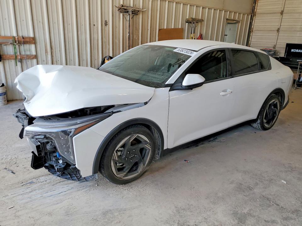 53823026 :رقم المزاد ، 3KPFU4DE0SE004135 vin ، 2025 Kia K4 مزاد بيع