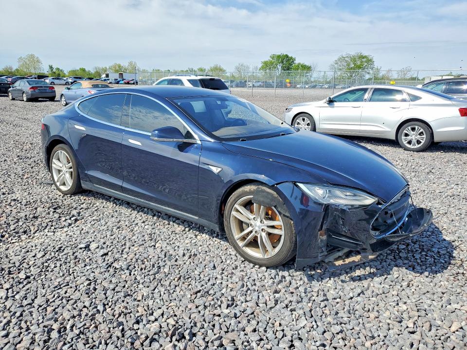Продажа на аукционе авто 2014 Tesla Model S, vin: 5YJSA1S16EFP43496, номер лота: 52312436