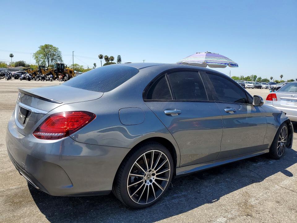 52099826 :رقم المزاد ، W1KWF8DB6MR607496 vin ، 2021 Mercedes-benz C مزاد بيع