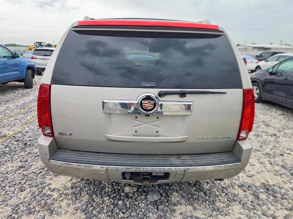 2009 Cadillac Escalade მანქანა იყიდება აუქციონზე, vin: 1GYFK13279R246845, აუქციონის ნომერი: 53907176