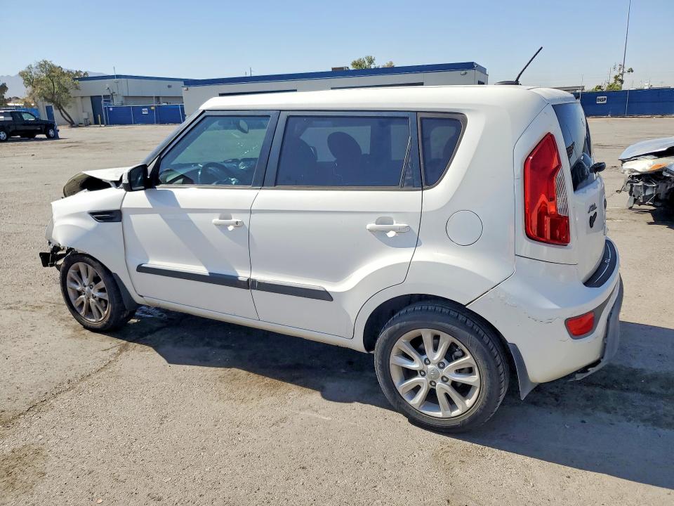 Продажа на аукционе авто 2013 Kia Soul, vin: KNDJT2A60D7511814, номер лота: 53016006