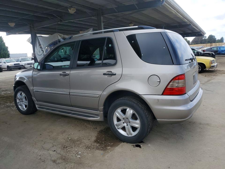 53413556 :رقم المزاد ، 4JGAB57E65A548403 vin ، 2005 Mercedes-benz Ml مزاد بيع