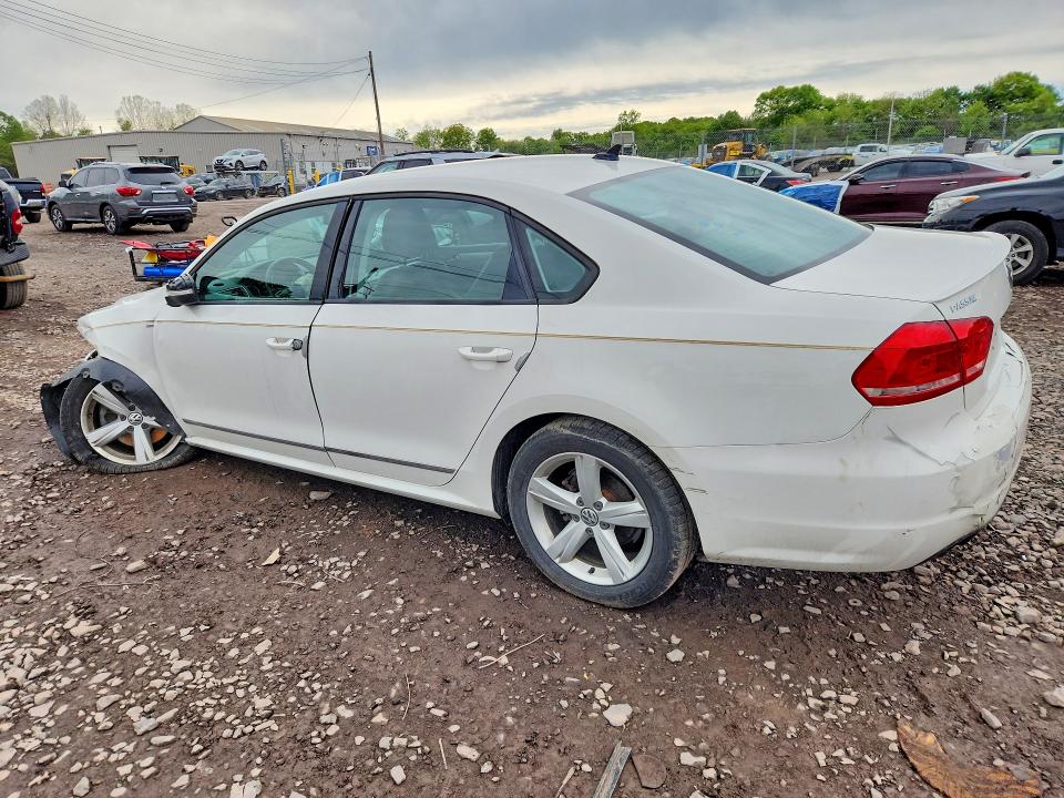 50724506 :رقم المزاد ، 1VWAS7A3XFC020812 vin ، 2015 Volkswagen Passat مزاد بيع