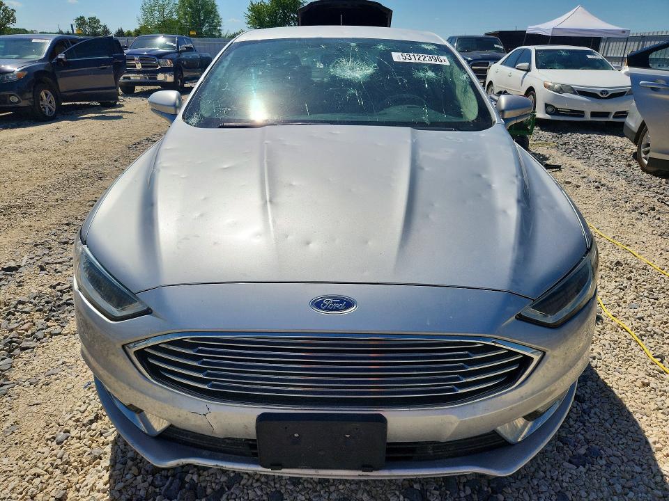 53122396 :رقم المزاد ، 3FA6P0K92HR151585 vin ، 2017 Ford Fusion مزاد بيع