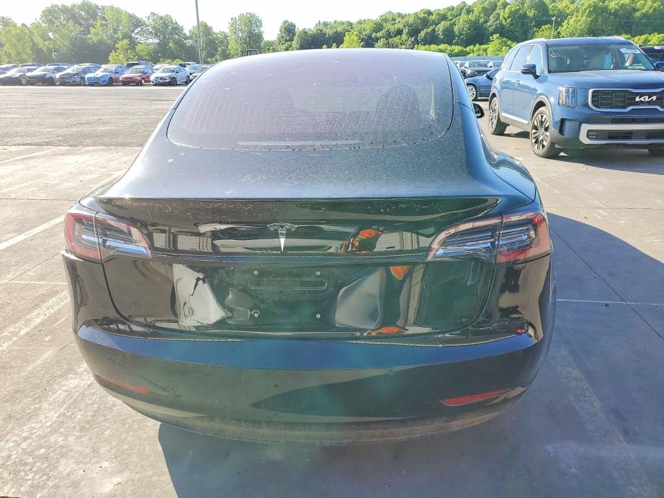 Продажа на аукционе авто 2018 Tesla Model 3, vin: 5YJ3E1EA5JF060171, номер лота: 52938006