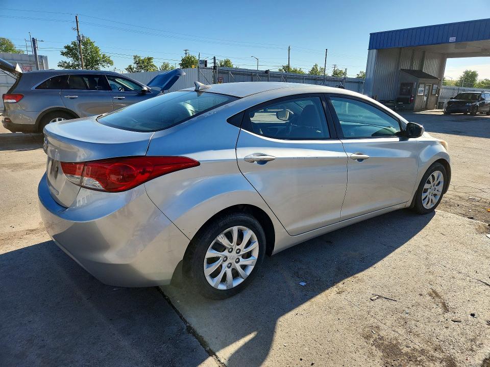 Aukcja sprzedaży 2013 Hyundai Elantra, vin: 5NPDH4AE3DH206305, numer aukcji: 52718166