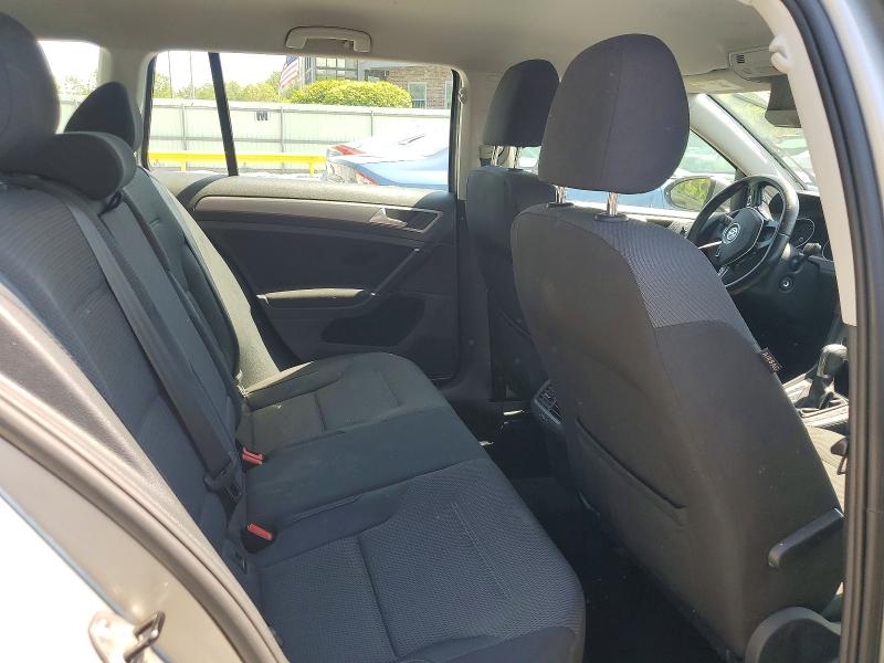 52402686 :رقم المزاد ، 3VWC17AU2GM513663 vin ، 2016 Volkswagen Golf Sportwagen مزاد بيع