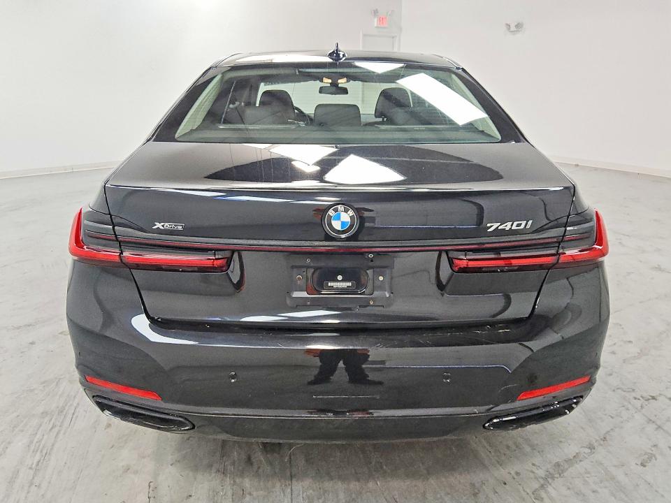 51823376 :رقم المزاد ، WBA7T4C09LGF97220 vin ، 2020 Bmw 740 مزاد بيع