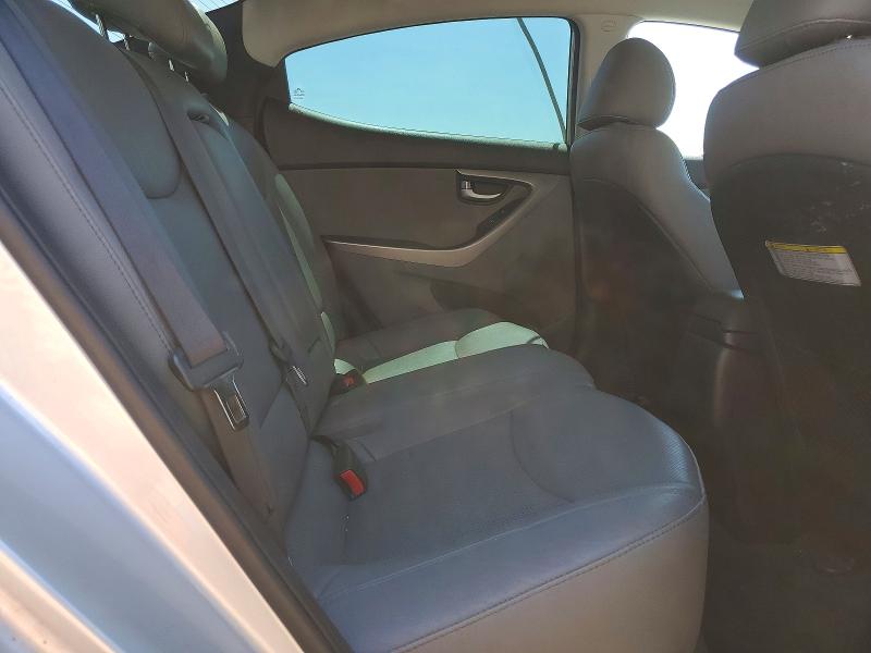 53667166 :رقم المزاد ، 5NPDH4AE7FH567183 vin ، 2015 Hyundai Elantra مزاد بيع