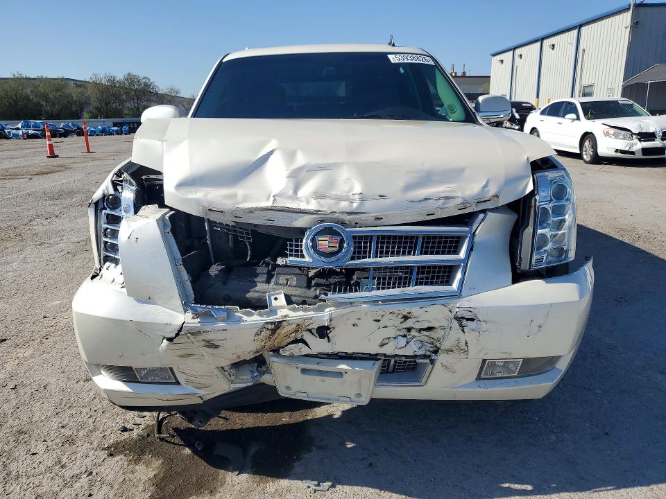 53938826 :رقم المزاد ، 1GYS4FEJ8DR166845 vin ، 2013 Cadillac Escalade مزاد بيع