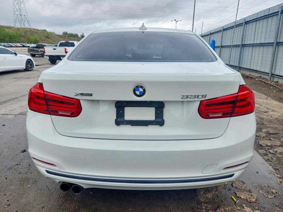 53644906 :رقم المزاد ، WBA8D9C57JEB35175 vin ، 2018 Bmw 330 مزاد بيع