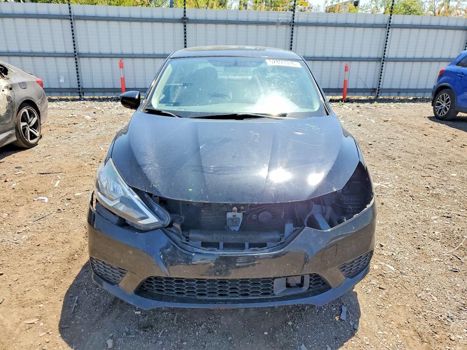 Продажа на аукционе авто 2018 Nissan Sentra, vin: 3N1AB7AP0JY305124, номер лота: 52893916