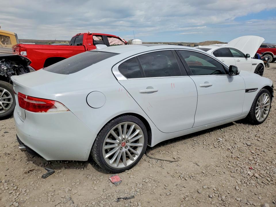 Продажа на аукционе авто 2017 Jaguar Xe, vin: SAJAN4BV8HA946649, номер лота: 54182526