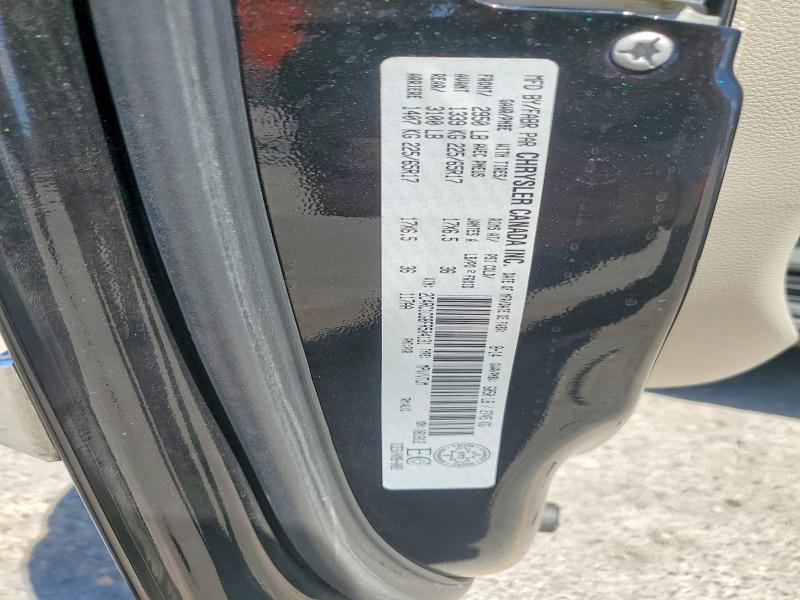 53110156 :رقم المزاد ، 2C4RC1CG8FR504131 vin ، 2015 Chrysler Town & Country مزاد بيع