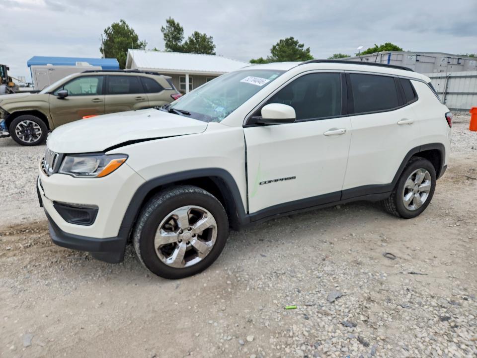 2020 Jeep Compass მანქანა იყიდება აუქციონზე, vin: 3C4NJDBB0LT116136, აუქციონის ნომერი: 52704046