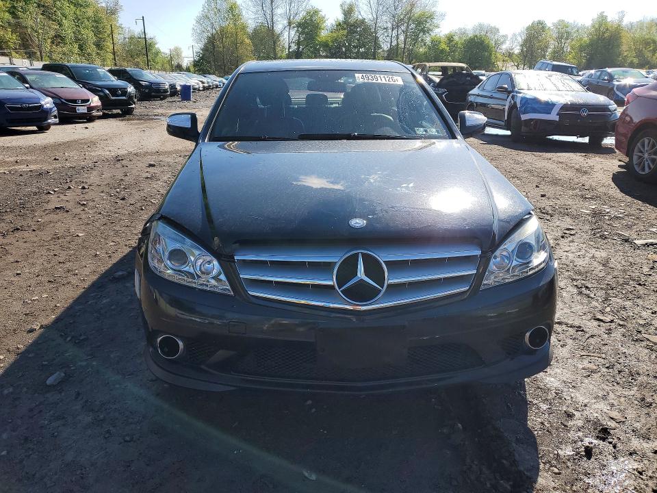 49391126 :رقم المزاد ، WDDGF81X58F062421 vin ، 2008 Mercedes-benz C مزاد بيع