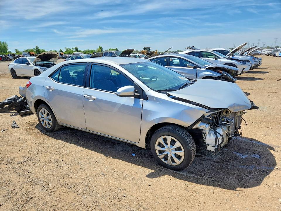 Продаж на аукціоні авто 2015 Toyota Corolla, vin: 5YFBURHE3FP223701, номер лоту: 55182886