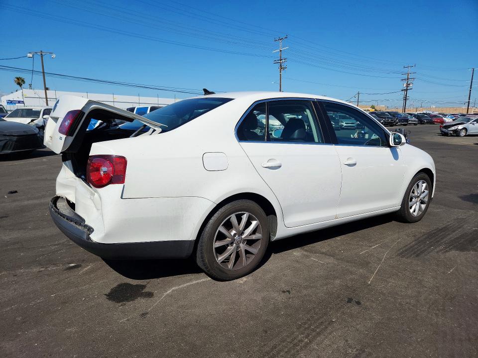 2010 Volkswagen Jetta მანქანა იყიდება აუქციონზე, vin: 3VWRZ7AJ4AM039263, აუქციონის ნომერი: 52493966