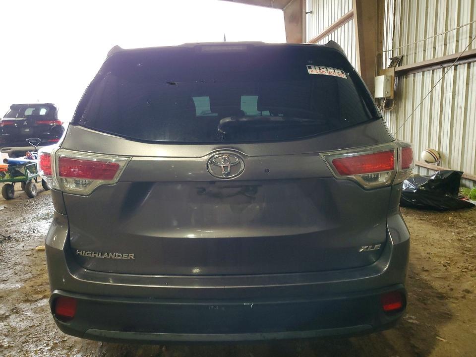 53979016 :رقم المزاد ، 5TDKKRFH2FS099673 vin ، 2015 Toyota Highlander مزاد بيع