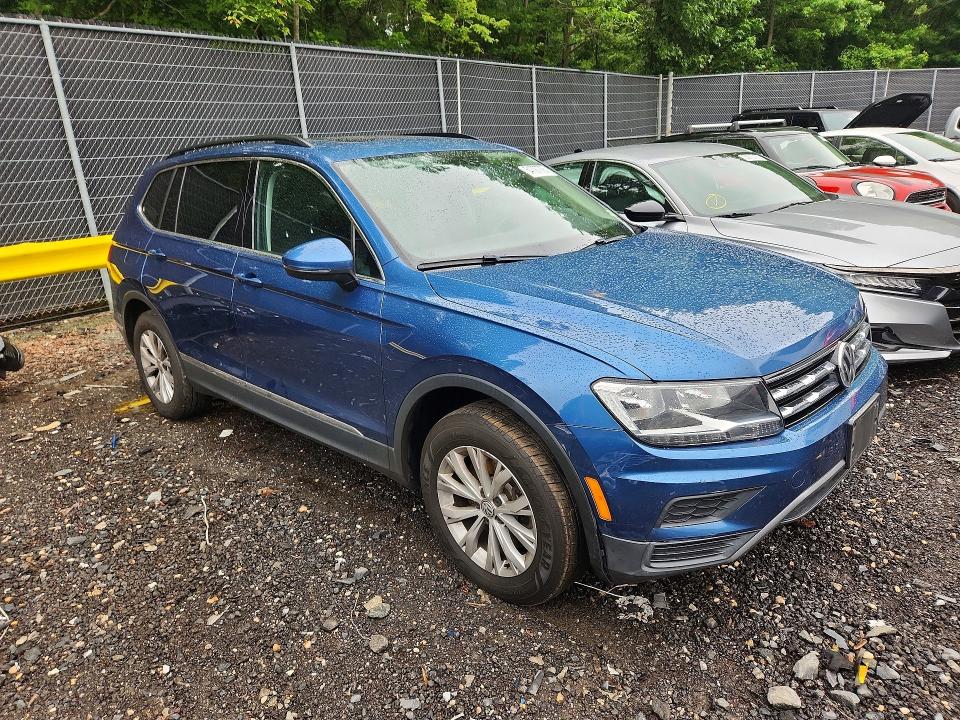 Продажа на аукционе авто 2018 Volkswagen Tiguan, vin: 3VV2B7AX8JM178150, номер лота: 54797706