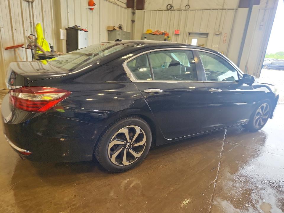54247256 :رقم المزاد ، 1HGCR2F83GA194542 vin ، 2016 Honda Accord مزاد بيع