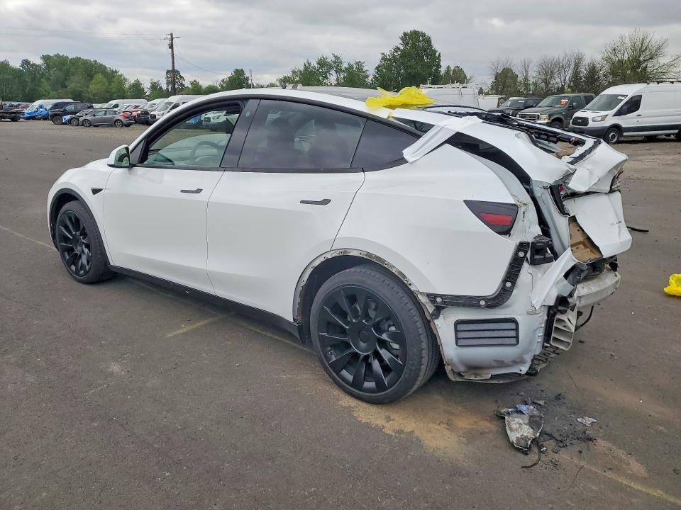 52705136 :رقم المزاد ، 5YJYGAEE0MF232081 vin ، 2021 Tesla Model Y مزاد بيع