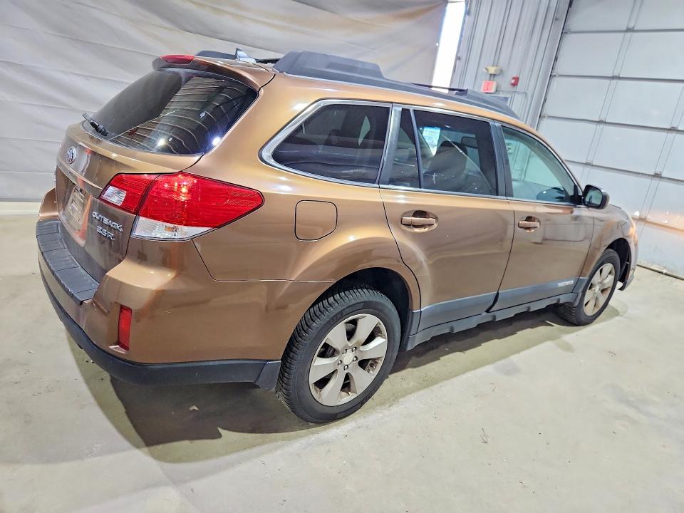 Продажа на аукционе авто 2011 Subaru Outback, vin: 4S4BRDKC5B2410826, номер лота: 52333006