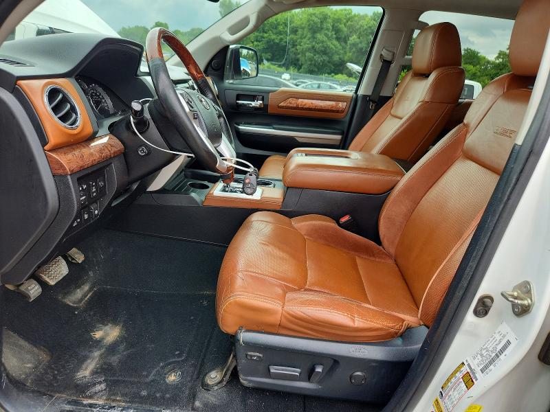 54841866 :رقم المزاد ، 5TFAW5F1XFX486557 vin ، 2015 Toyota Tundra مزاد بيع