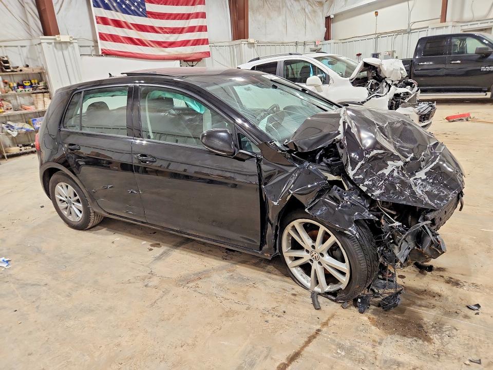 52203176 :رقم المزاد ، 3VW217AU5FM029514 vin ، 2015 Volkswagen Golf مزاد بيع
