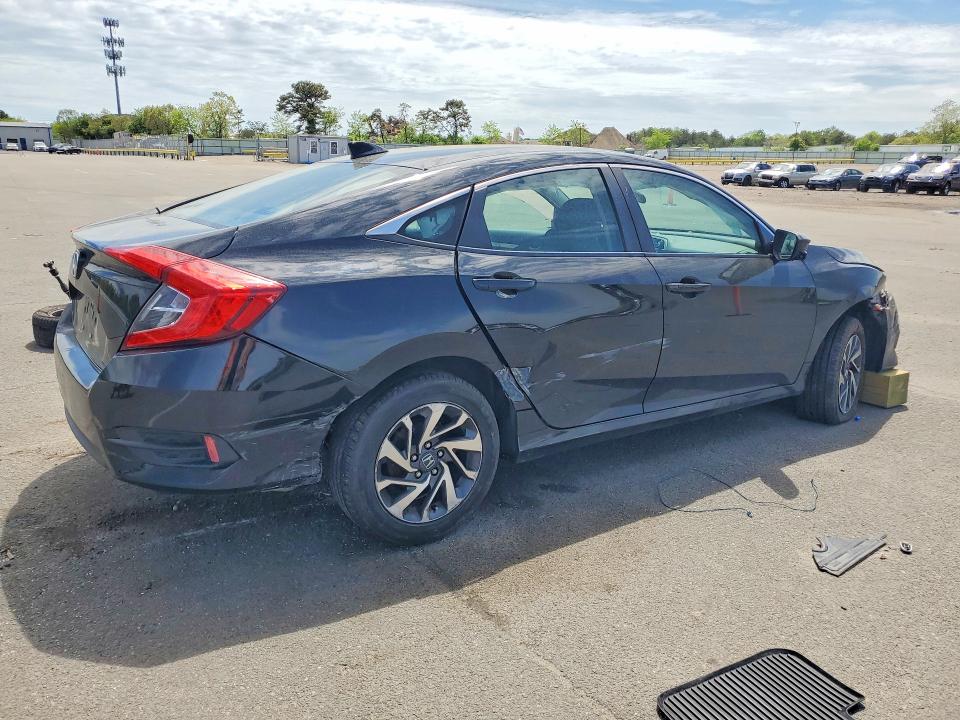 Продажа на аукционе авто 2018 Honda Civic, vin: 19XFC2F7XJE202225, номер лота: 54659336