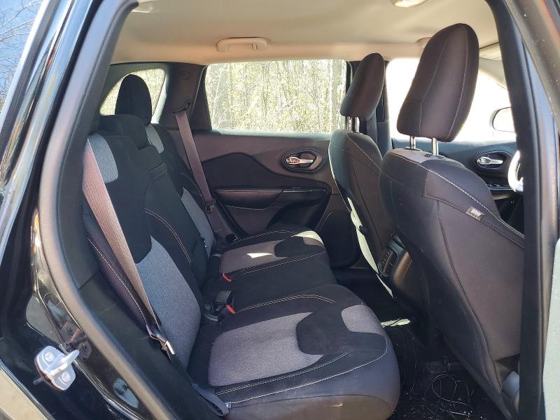 53168946 :رقم المزاد ، 1C4PJMCB1EW253381 vin ، 2014 Jeep Cherokee مزاد بيع