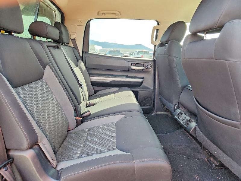 52587986 :رقم المزاد ، 5TFDY5F17KX790740 vin ، 2019 Toyota Tundra مزاد بيع