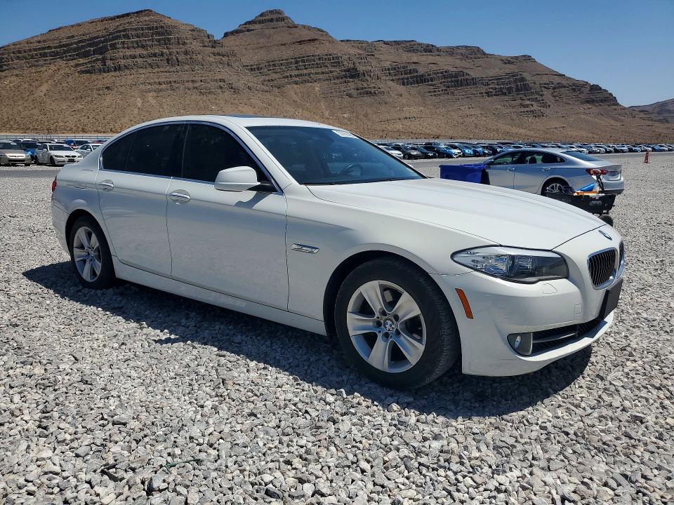 2013 Bmw 528 მანქანა იყიდება აუქციონზე, vin: WBAXG5C55DDY35666, აუქციონის ნომერი: 53769486