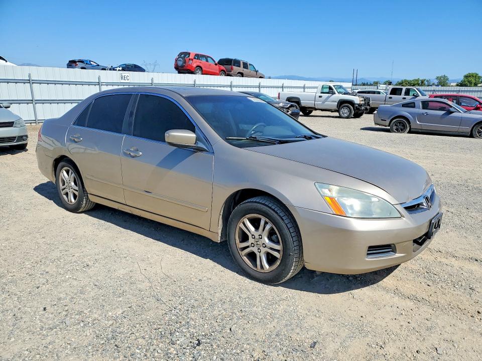 Продажа на аукционе авто 2006 Honda Accord, vin: 1HGCM56866A082090, номер лота: 53532566