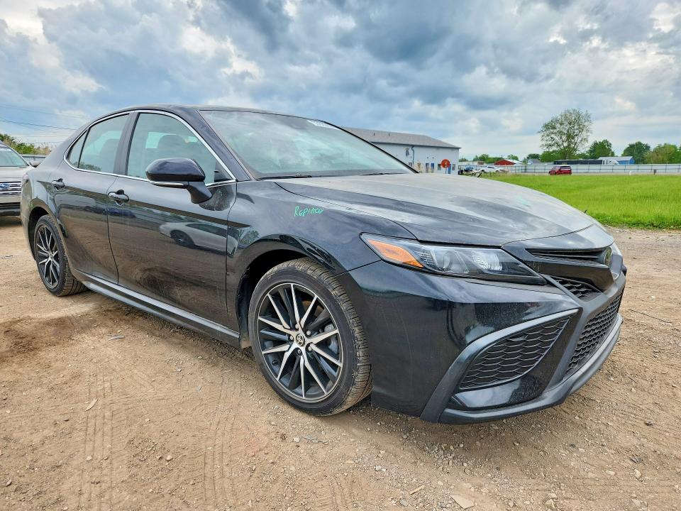 53829696 :رقم المزاد ، 4T1G11AK5PU749098 vin ، 2023 Toyota Camry مزاد بيع