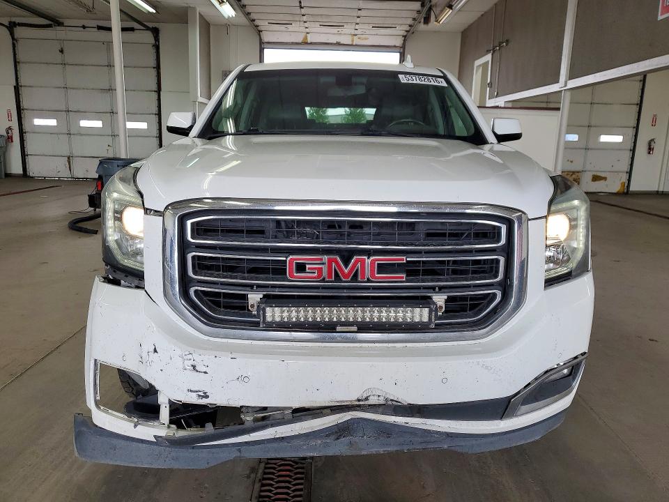Продажа на аукционе авто 2019 Gmc Yukon Xl, vin: 1GKS2FKC3KR119242, номер лота: 53782816