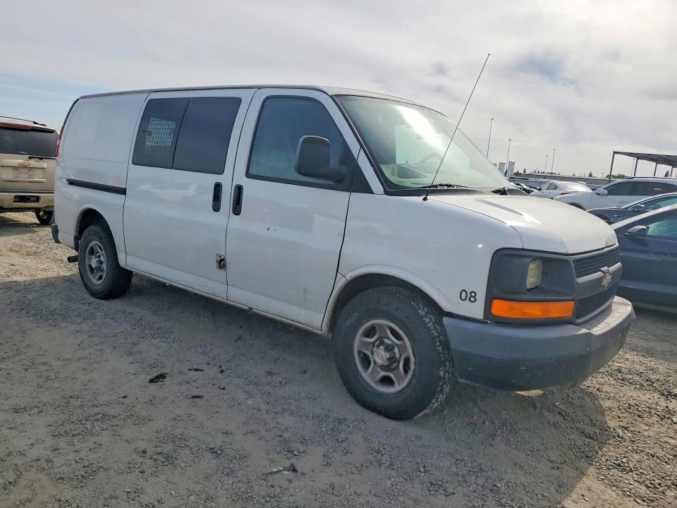 51199316 :رقم المزاد ، 1GCFG15X681171746 vin ، 2008 Chevrolet Express G1500 مزاد بيع